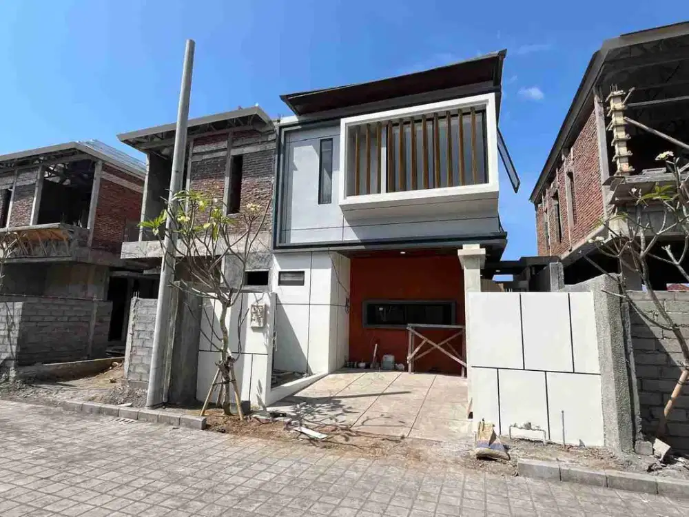 Rumah modern ShM 2 lantai dekat pantai Sanur