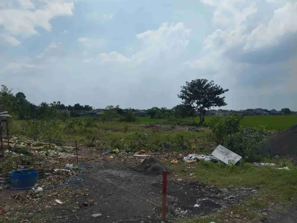 Tanah pekarangan siap bangun depan puskesmas Sukodono