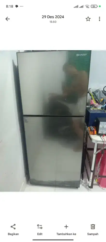 Kulkas LG warna silver