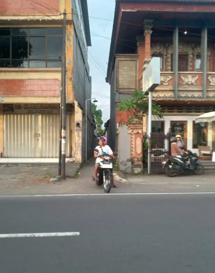 DIJUAL – RUMAH KOS 12 KAMAR – Cakranegara