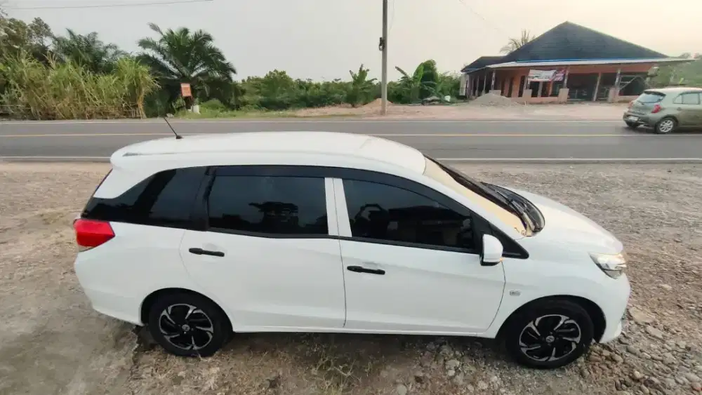 Dijual Mobil Kesayangan