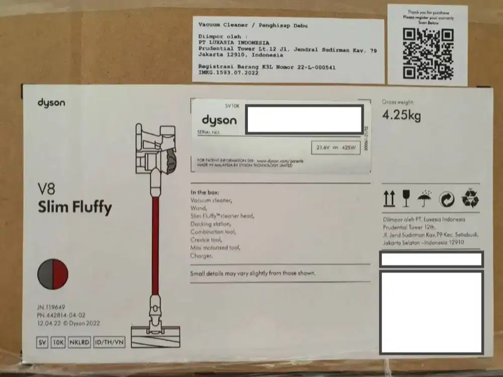 Dyson V8 Slim Fluffy Wet & Dry Vacuum Cleaner - BNIB