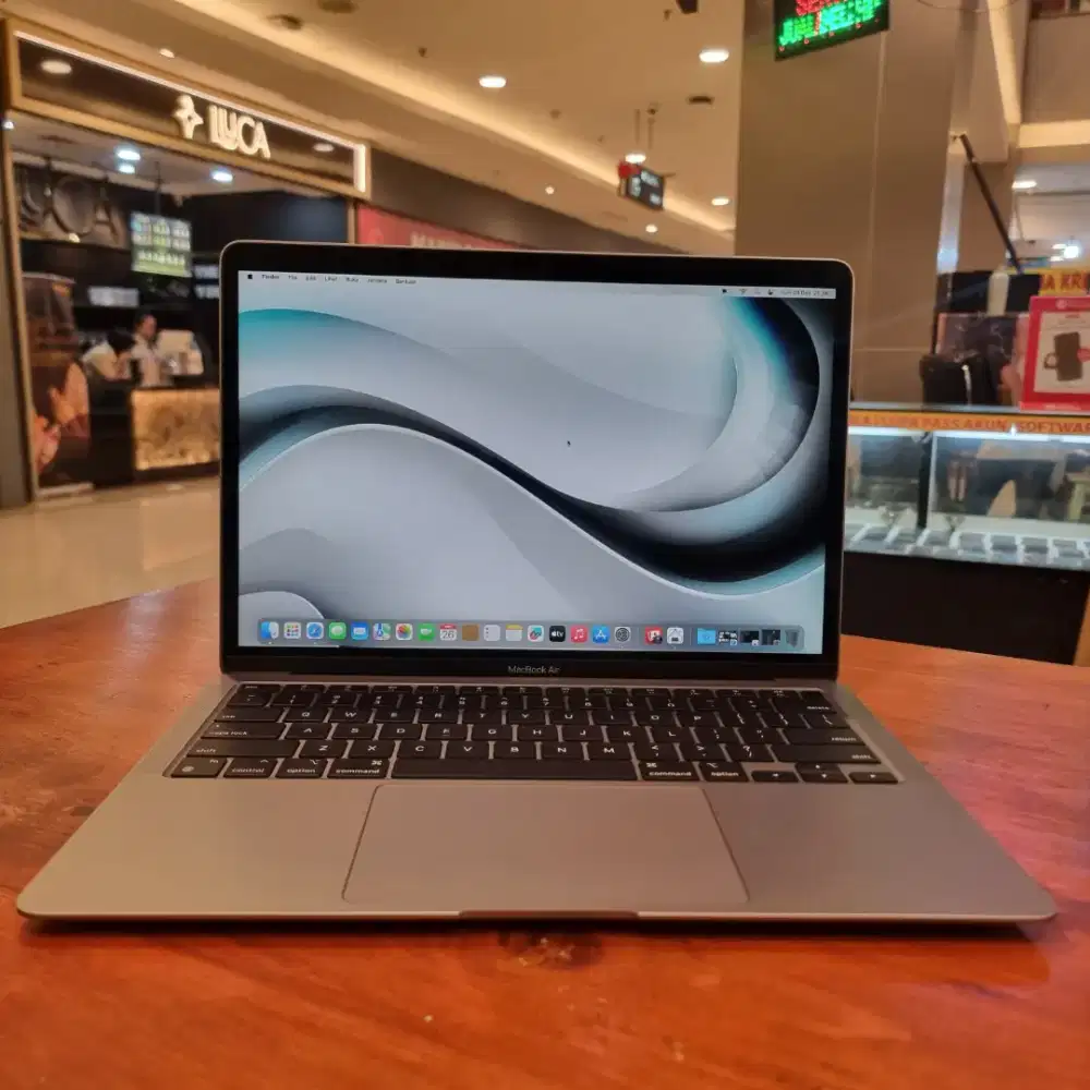 Macbook Air M1, 2020 - Grey