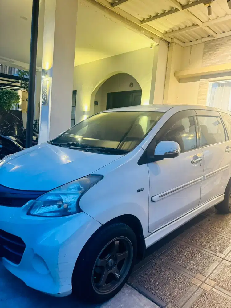 Toyota Avanza 2012 Bensin