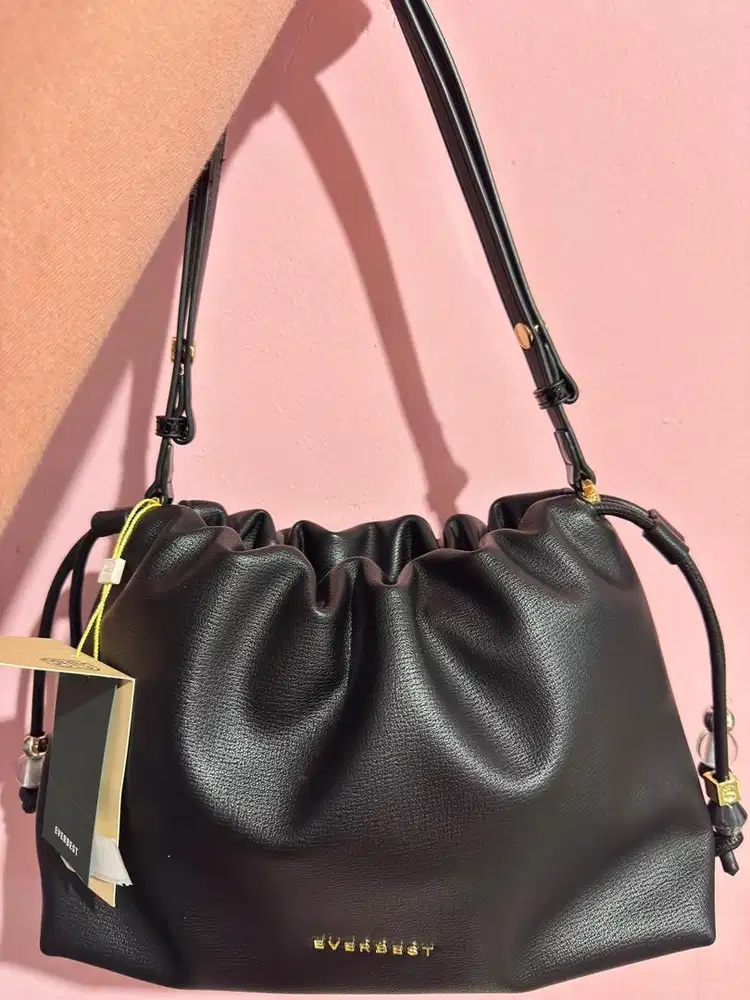 Tas everbest model ginesie hitam (BARU)