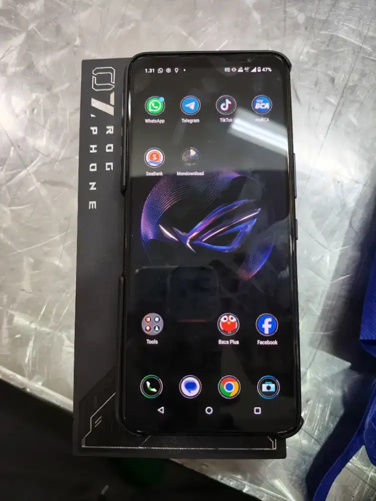 ROG 7 8/256GB CARI TTAN IP