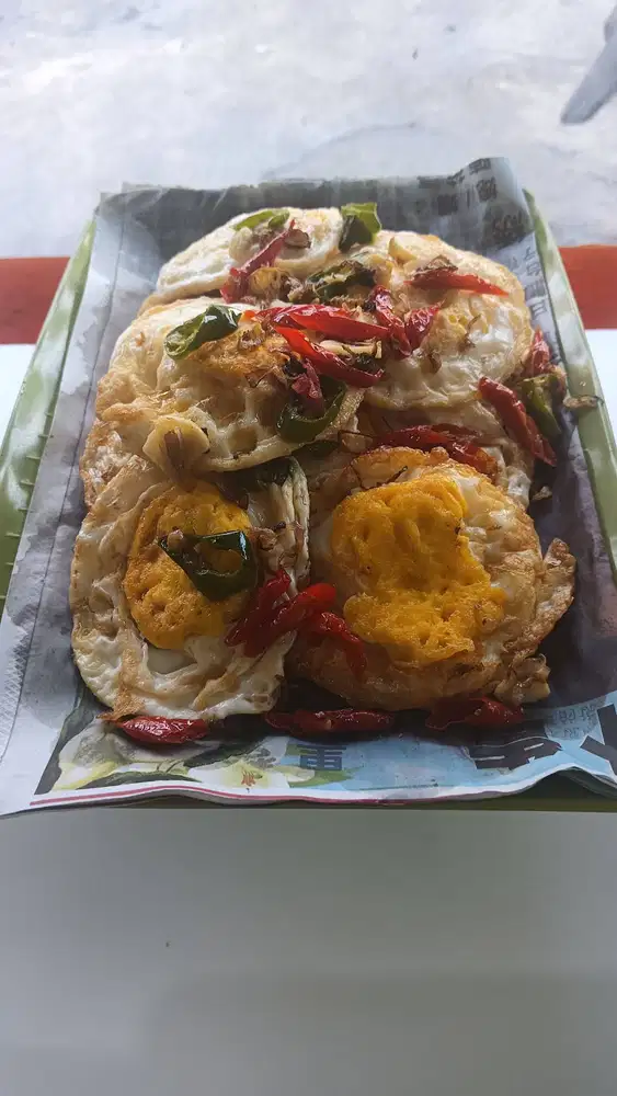 karyawati warung nasi