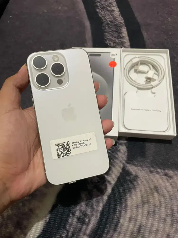 Iphone 15 Pro 256Gb iBox