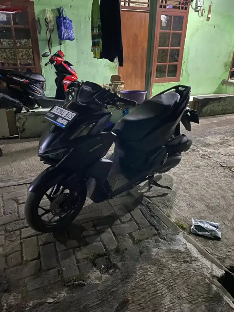 vario 160 hitam CBS