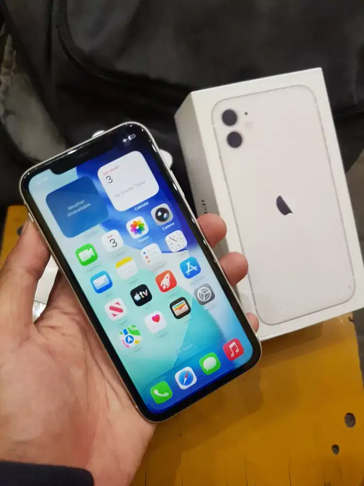 Iphone 11 internal 64gb fullset