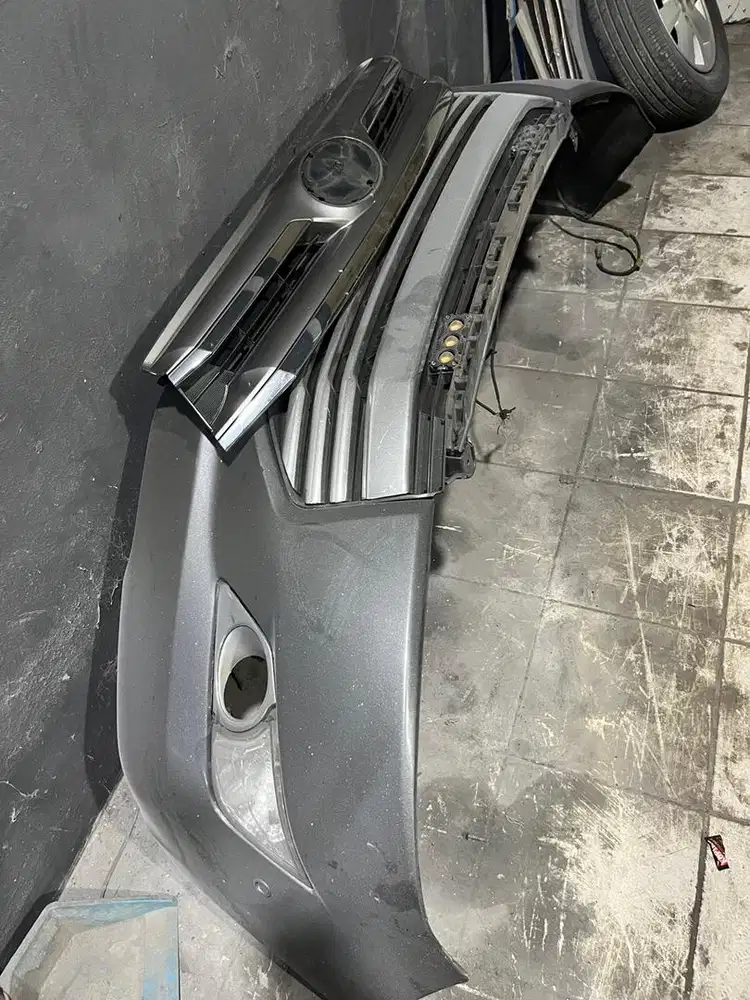 Bemper Innova Reborn 2018 Original (Bekas)