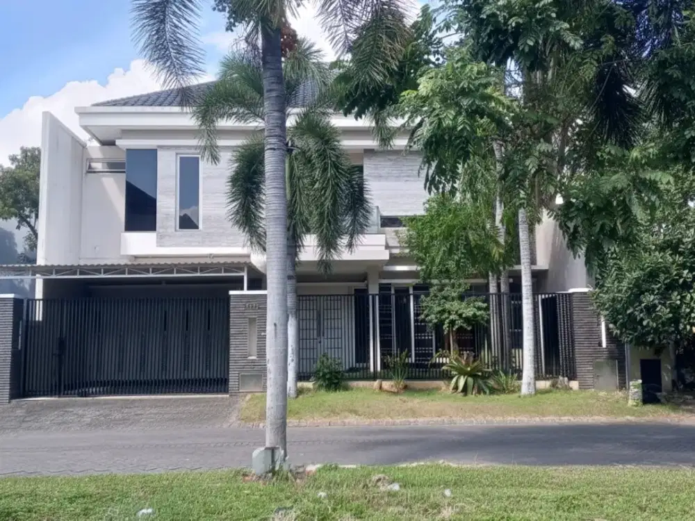 DISEWAKAN RUMAH MINIMALIS GRAHA FAMILY DKT PAKUWON DIAN ISTANA