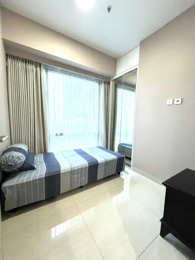 Apartemen Disewakan La Riz Pakuwon Mall 3BR Fully Furnish