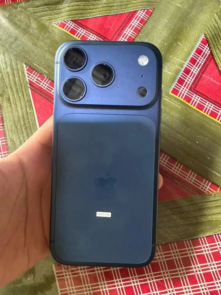 iphone 17 pro 256 blue titanium IBOX PA/A