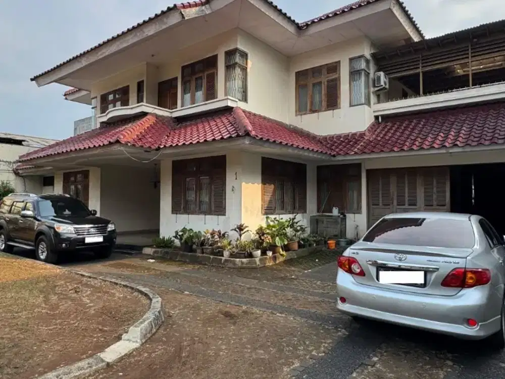 Rumah Pinggir Jalan Tanah Luas Bisa Untuk Kantor