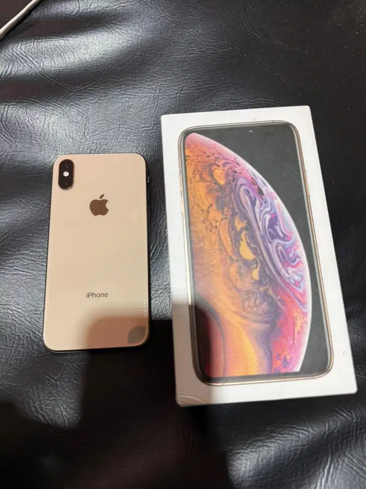 iPhone Xs 64gb Gold