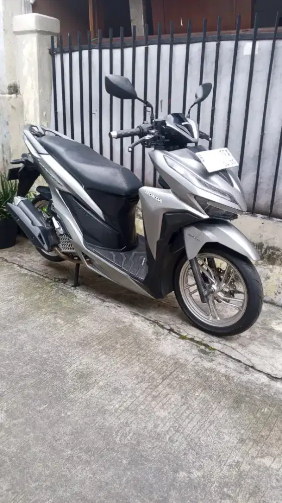Honda Vario 150cc Silver 2020