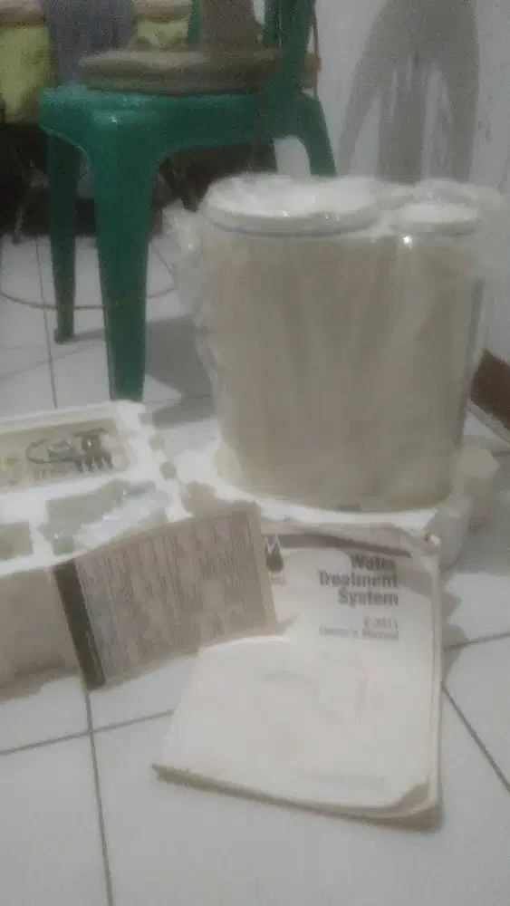 AMWAY WATER TREATMENT SYSTEM