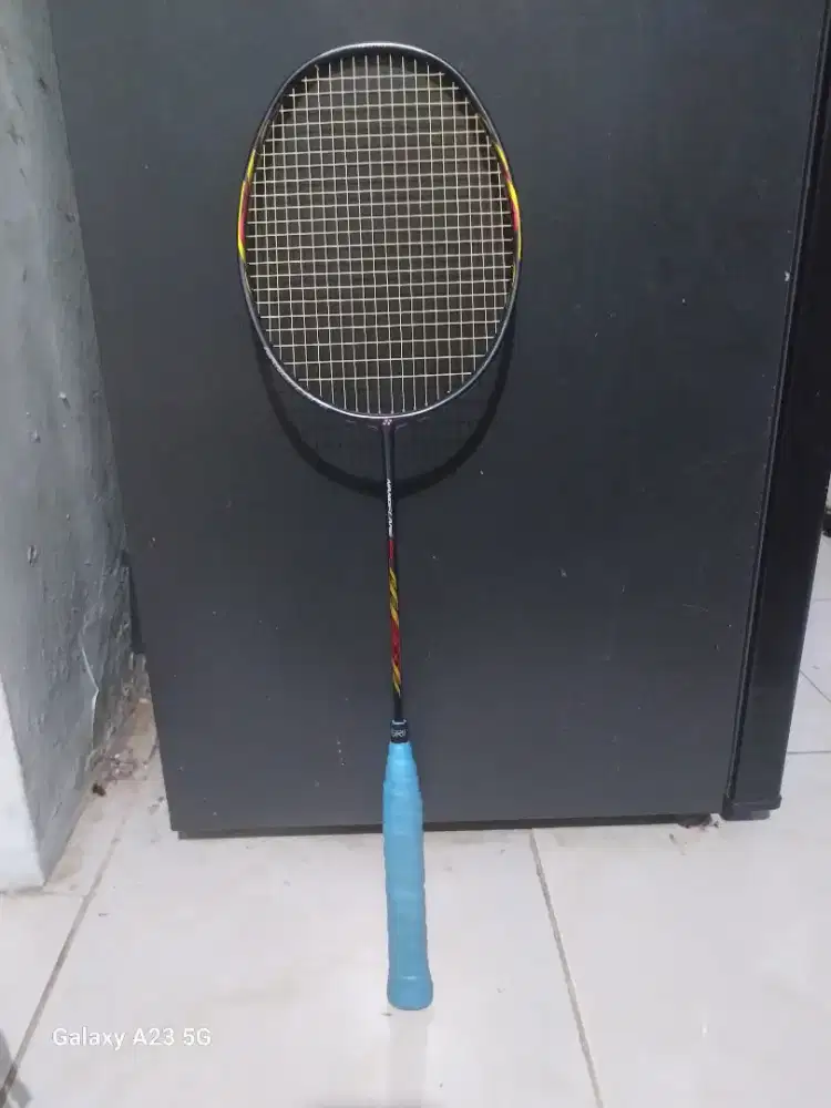 Raket Yonex Nanoflare 800