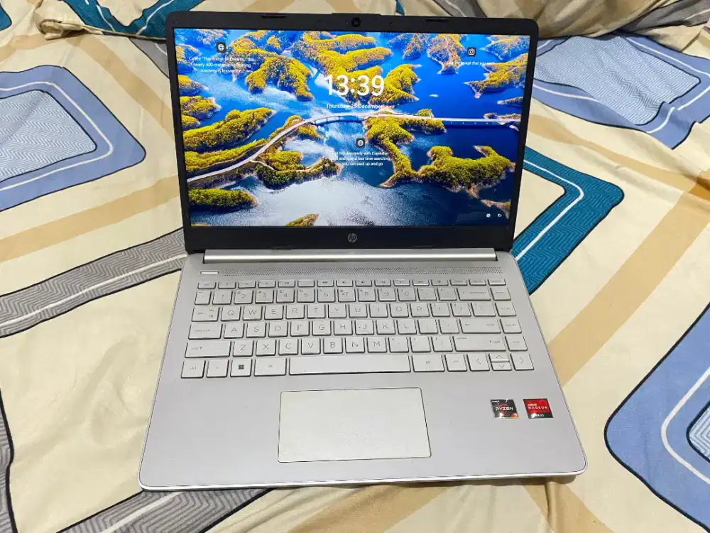 Laptop Hp 14s fq0xxx ryzen 3 3250U