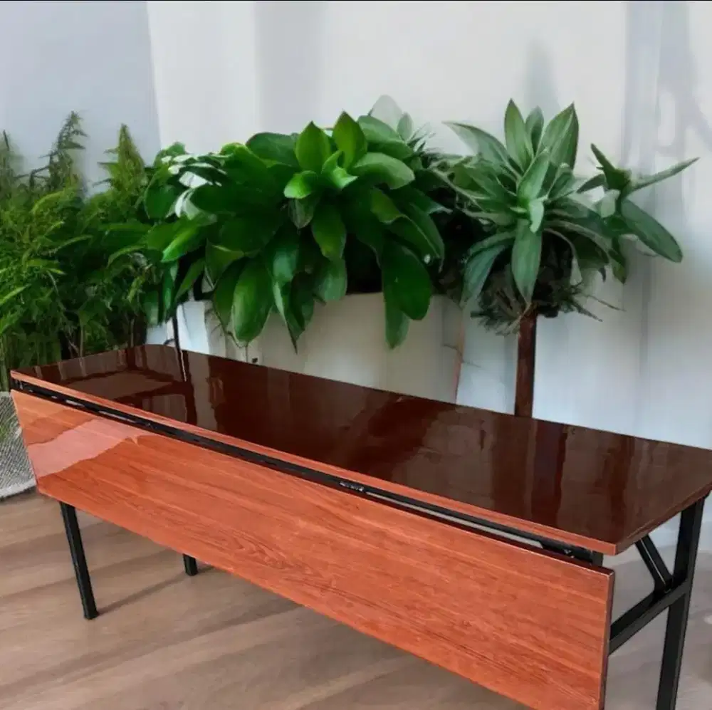 Meja IBM polaris kantor hotel