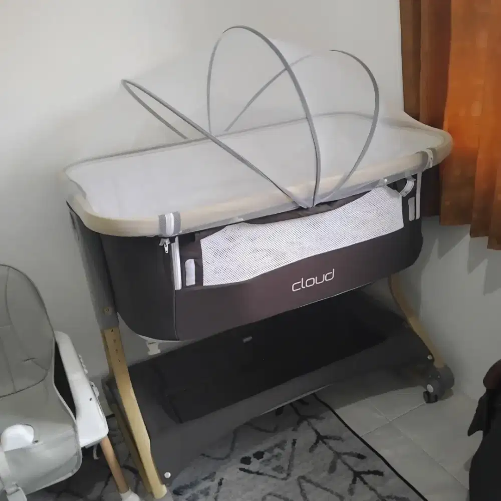 Box bayi merk babyelle cloud