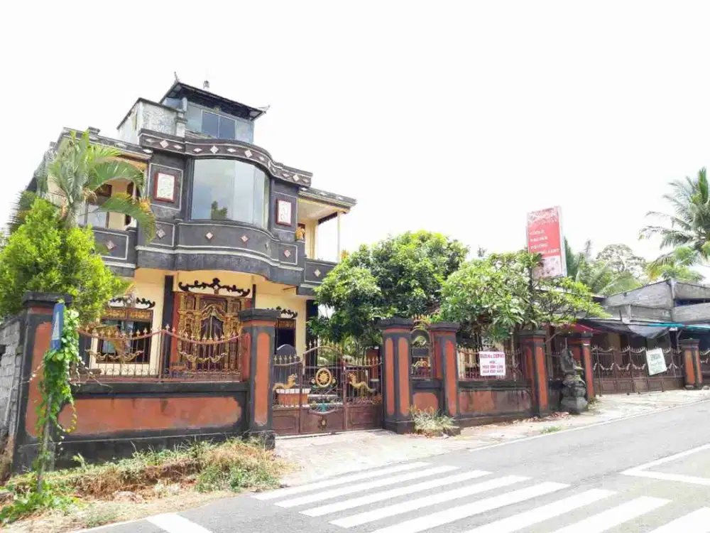 Rumah 2 Lantai Lokasi Strategis Di Jl Raya Singaraja-Bedugul, Sukasada Buleleng

Kondisi bangunan butuh servis
Luas Tanah : 500m²

Luas Bangunan : 237m²

Fasilitas :

Ruang Artshop

Kamar Tidur : 5

Kamar Mandi : 4

Listrik : 1300 Watt

Air : Sumur Bo