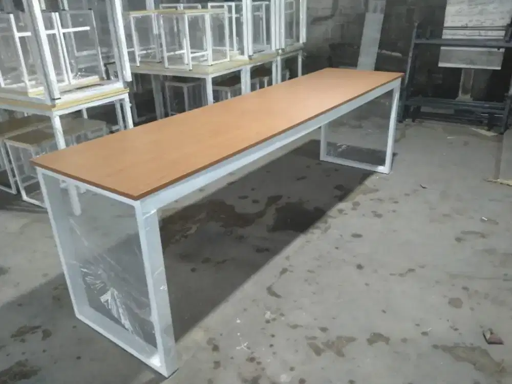 Meja kerja/meja kantor/meja komputer uk.240*60*75