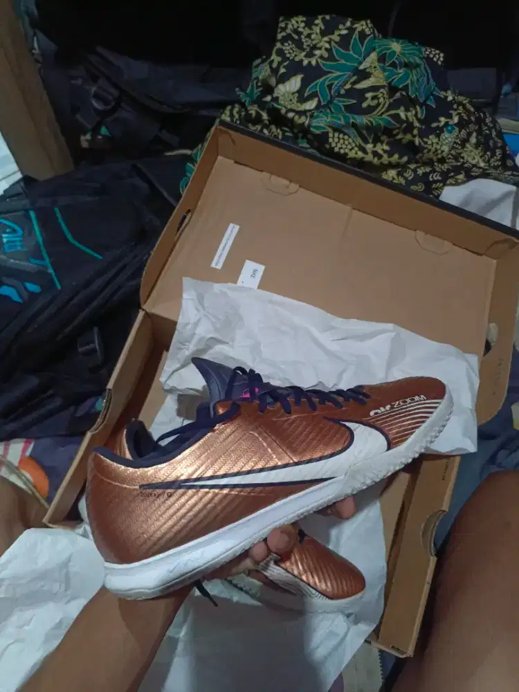 NIKE ZOOM VAPOR 15 ACADEMY