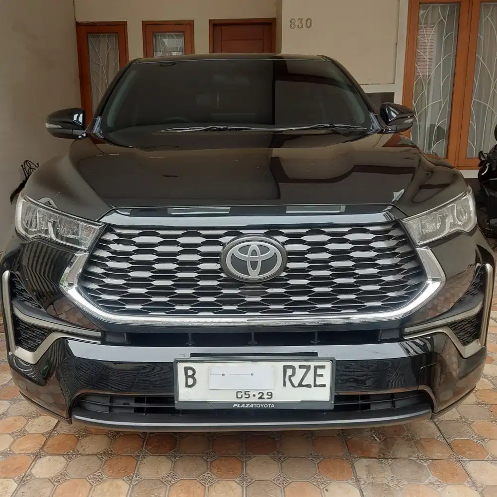 Toyota Kijang Innova 2024 Bensin