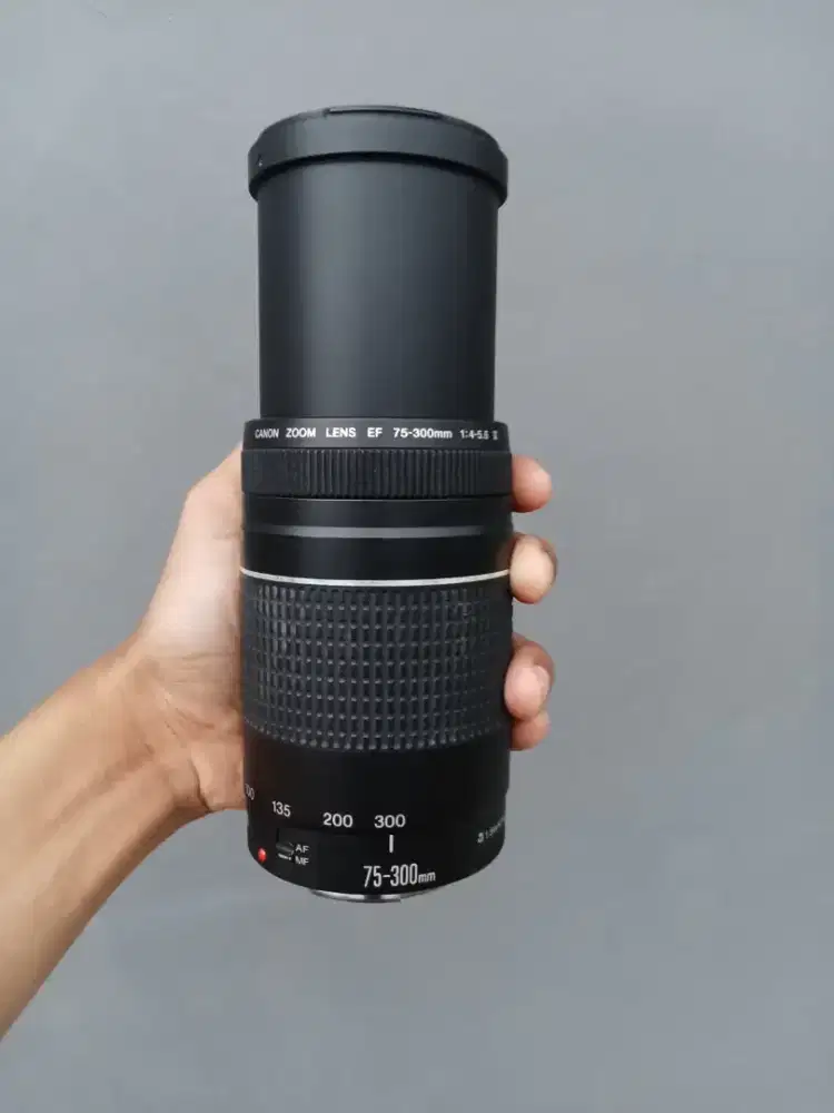 Lensa telle Canon 75-300mm is III