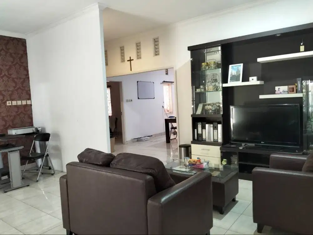 Rumah Bagus Nyaman di Taman Kopo Katapang