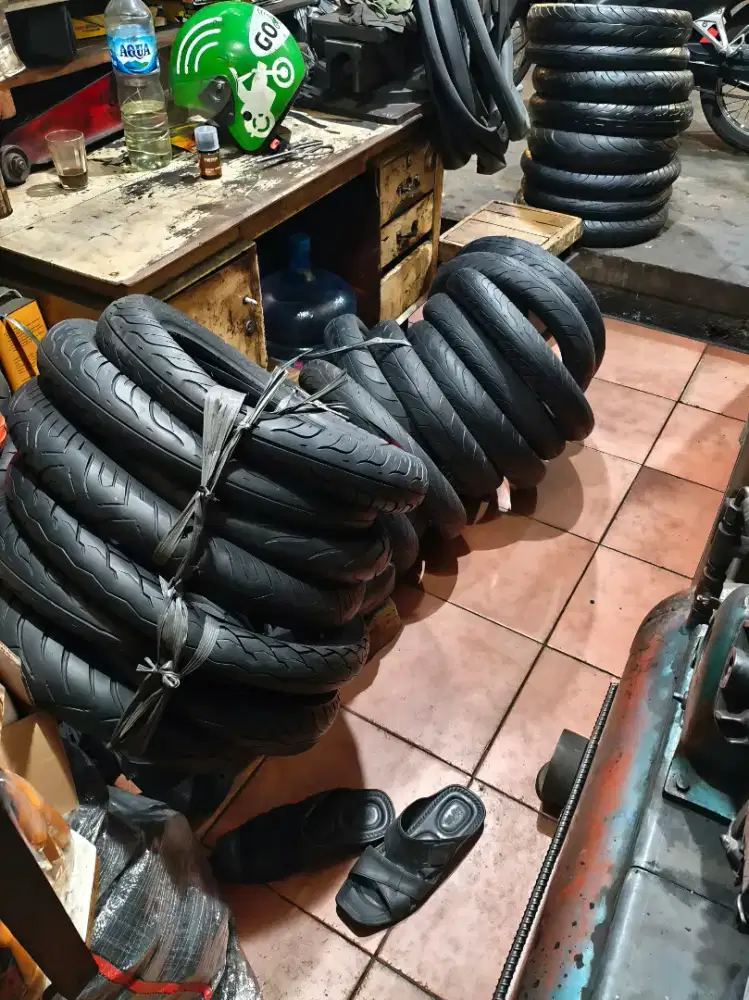 ban luar bekas/ baru dan ban dalam bekas/baru