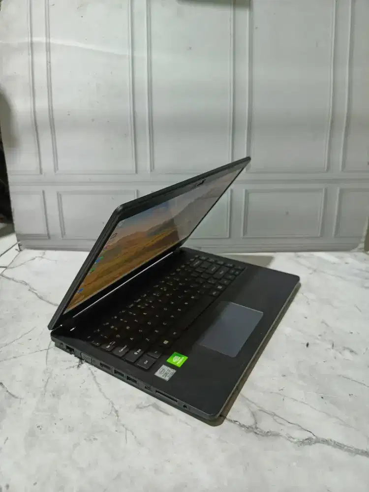 Laptop Acer travelmate P214-52G i7 gen10 vga nvidia ram 12gb ssd 256gb