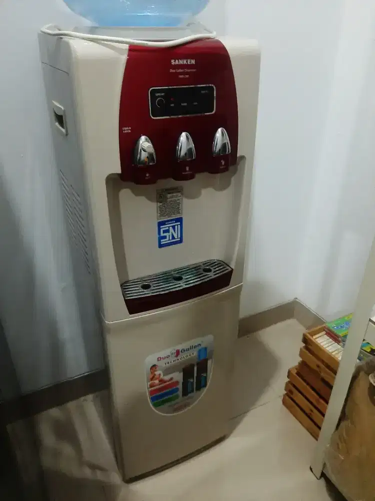 SANKEN 2 GALON DISPENSER.