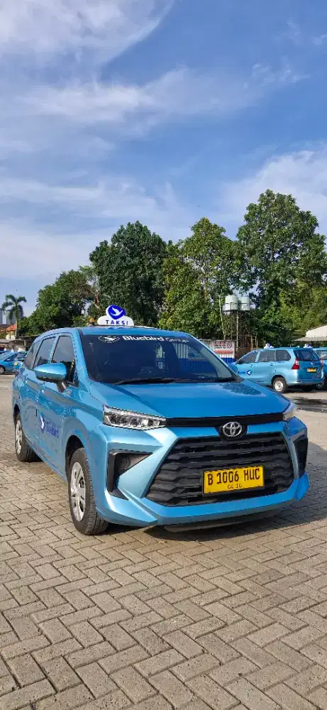 Butuh Duit Cepat? Jadi Driver Bluebird Aja