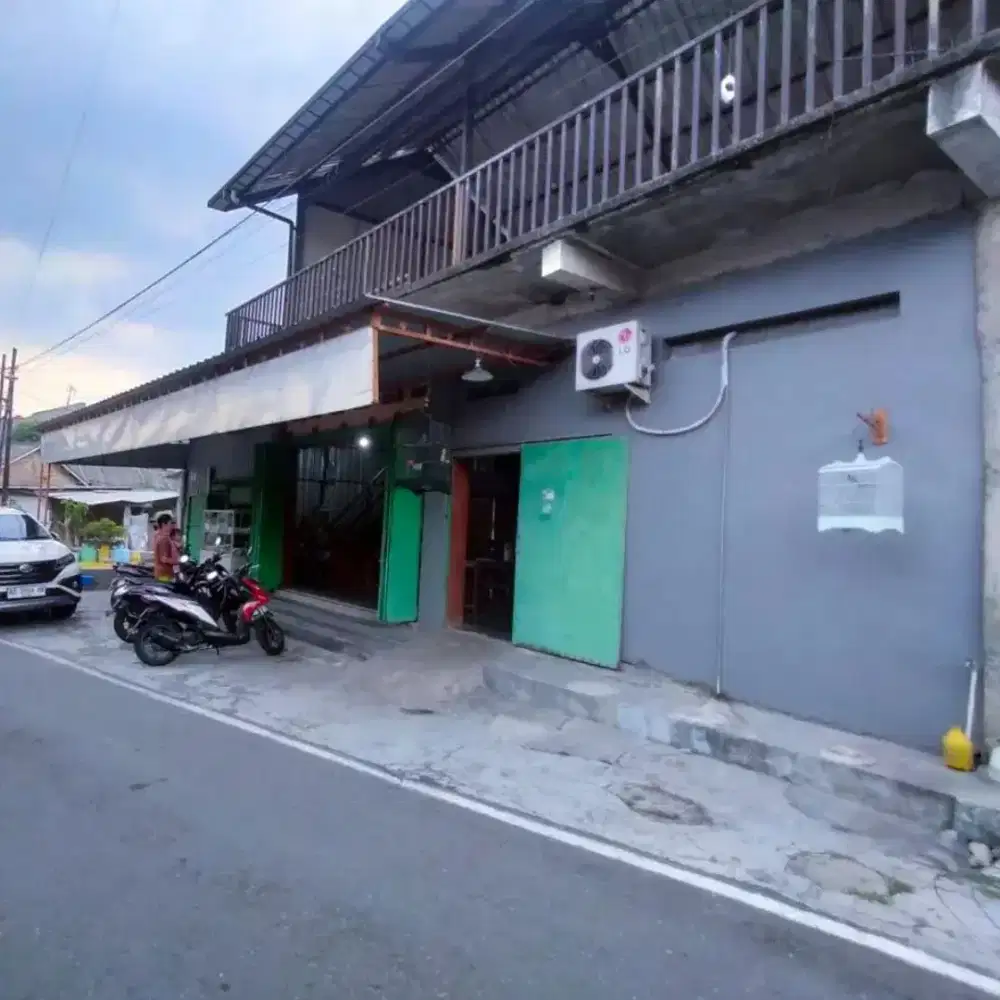 Rumah induk dan kos Murah dekat kampus USB Mojosongo Solo