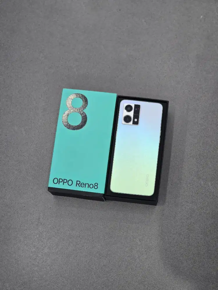 Oppo Reno 8 4G 8/256 GB Fullset second