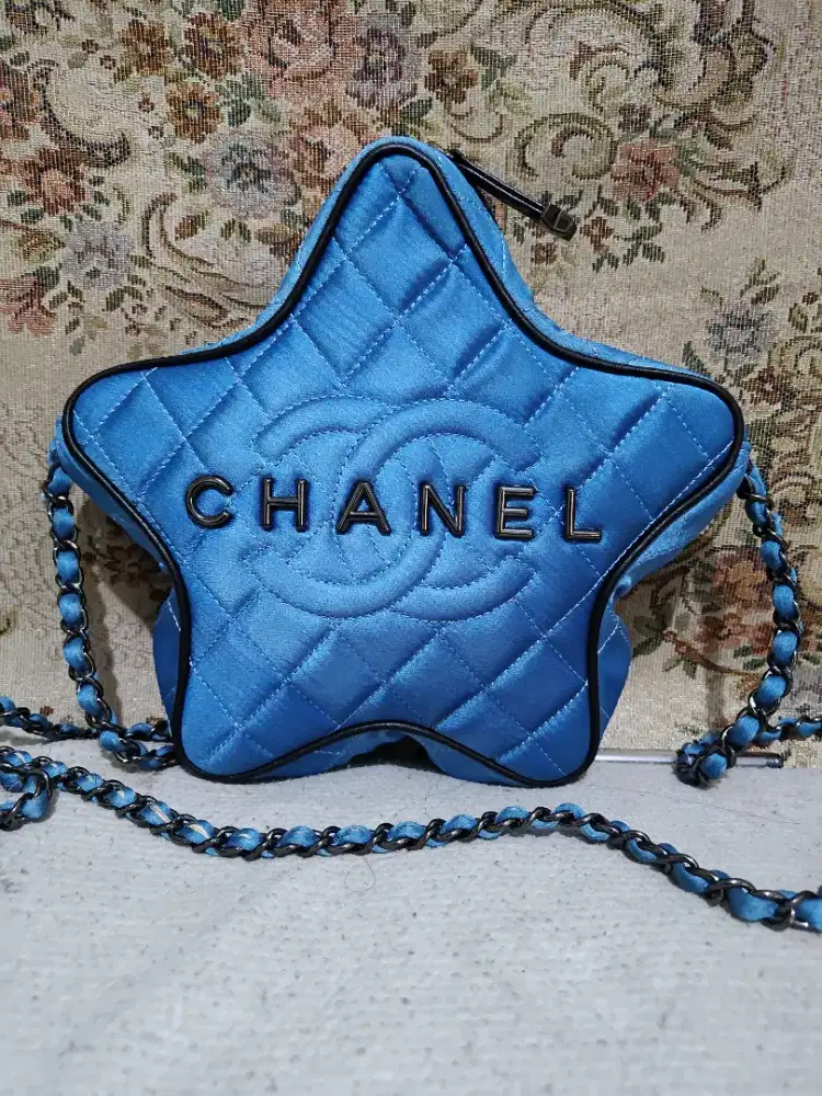 Tas Selempang Wanita Chnel Nilon Kondisi Second Terawat