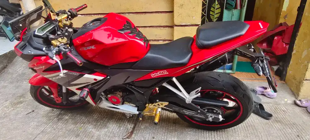 BU Honda CBR 150R