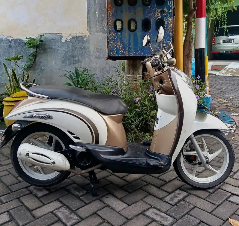 Dijual scoopy 2010