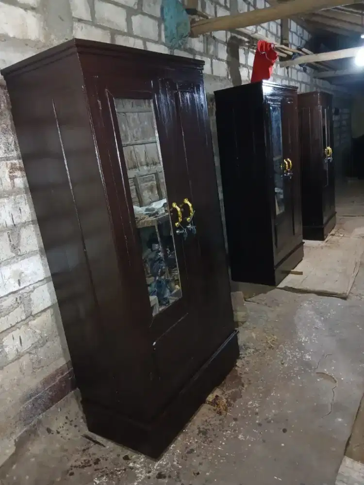 Lemari bisa bayar ditempat