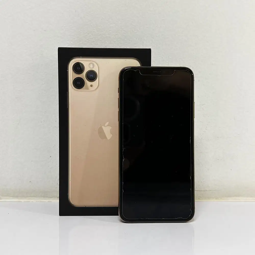 iPhone 11 Pro Max Gold Edition 64GB - Pristine Condition, Original