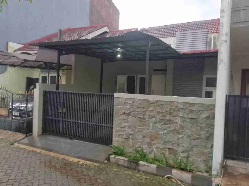 Grand Prima, 5 Menit Pintu Tol dan Stasiun Bintara