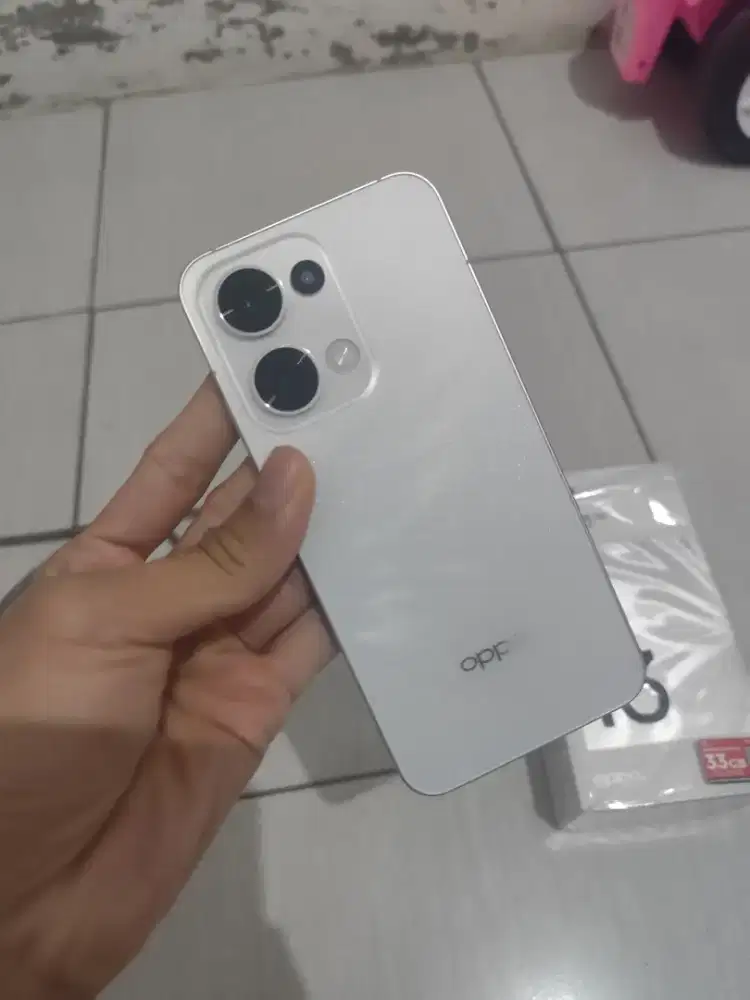 Oppo reno 13 5G 12/256