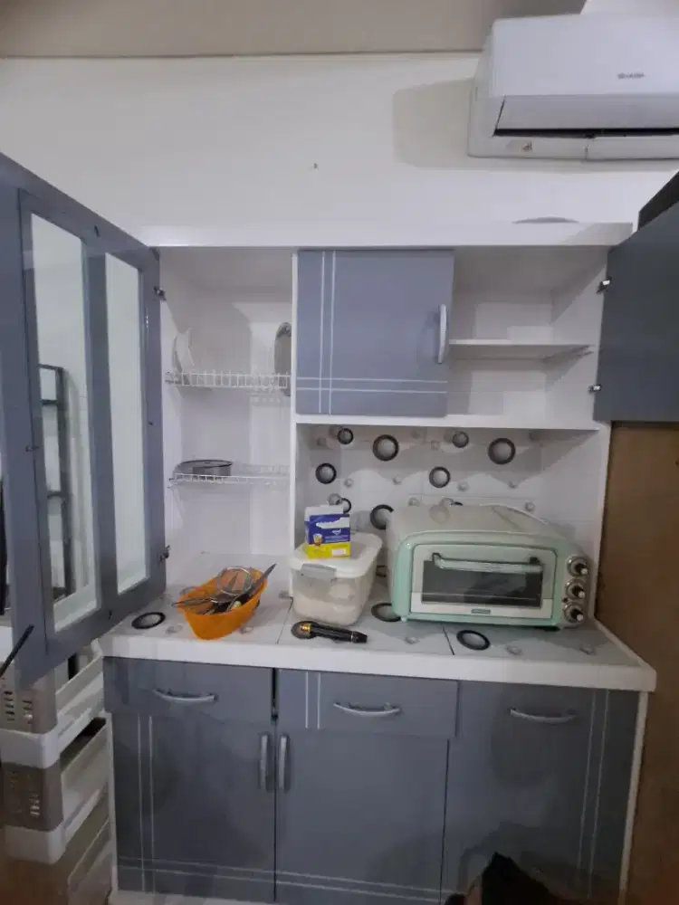 LEMARI DAPUR 3 PINTU