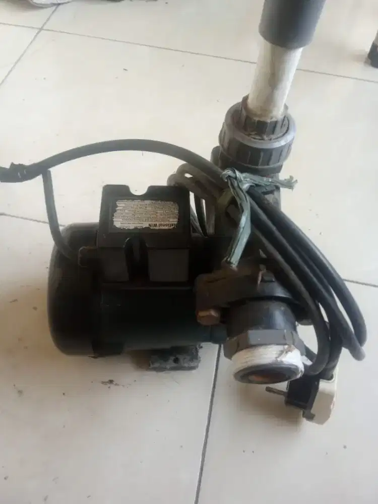 Jual pompa air masih bagus bukan servic an.