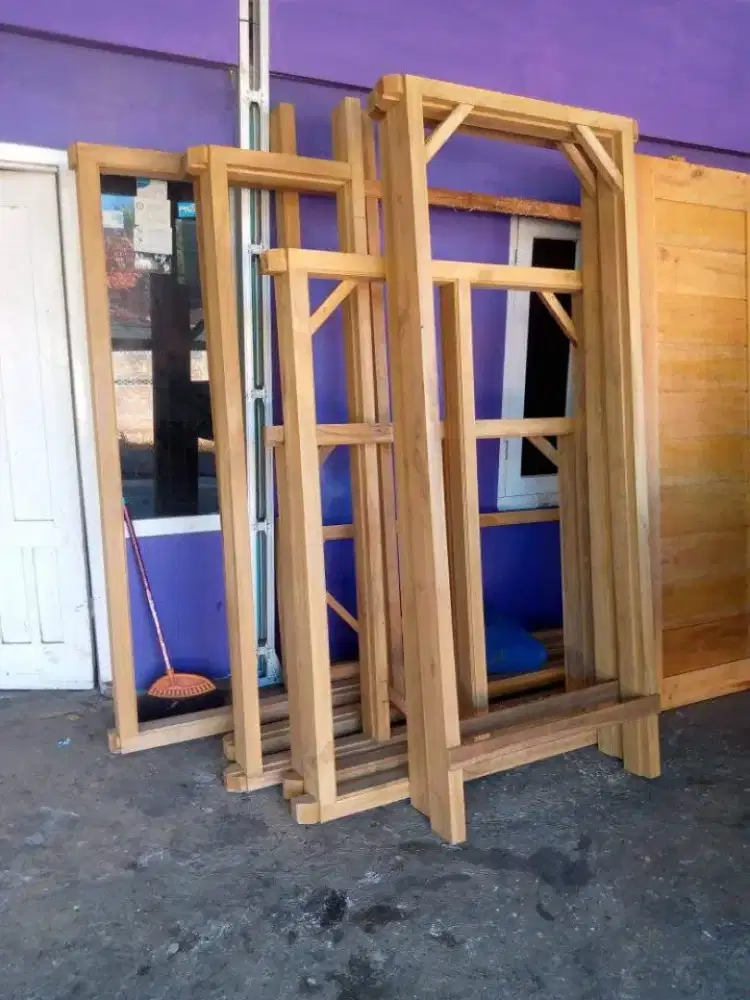 Kusen pintu ,kusen jendela dll