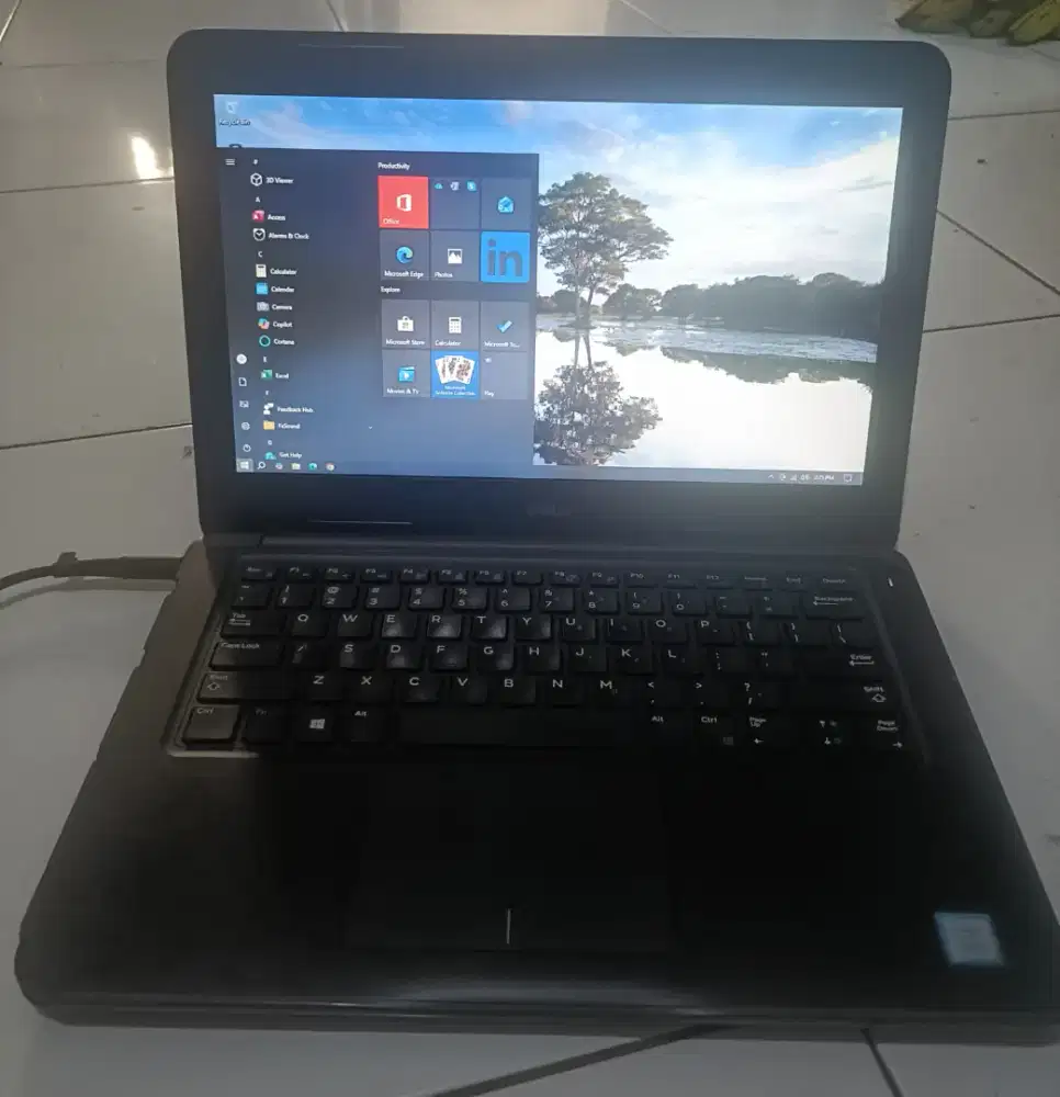 Laptop dell core i5 gen 7 all normal minus batre