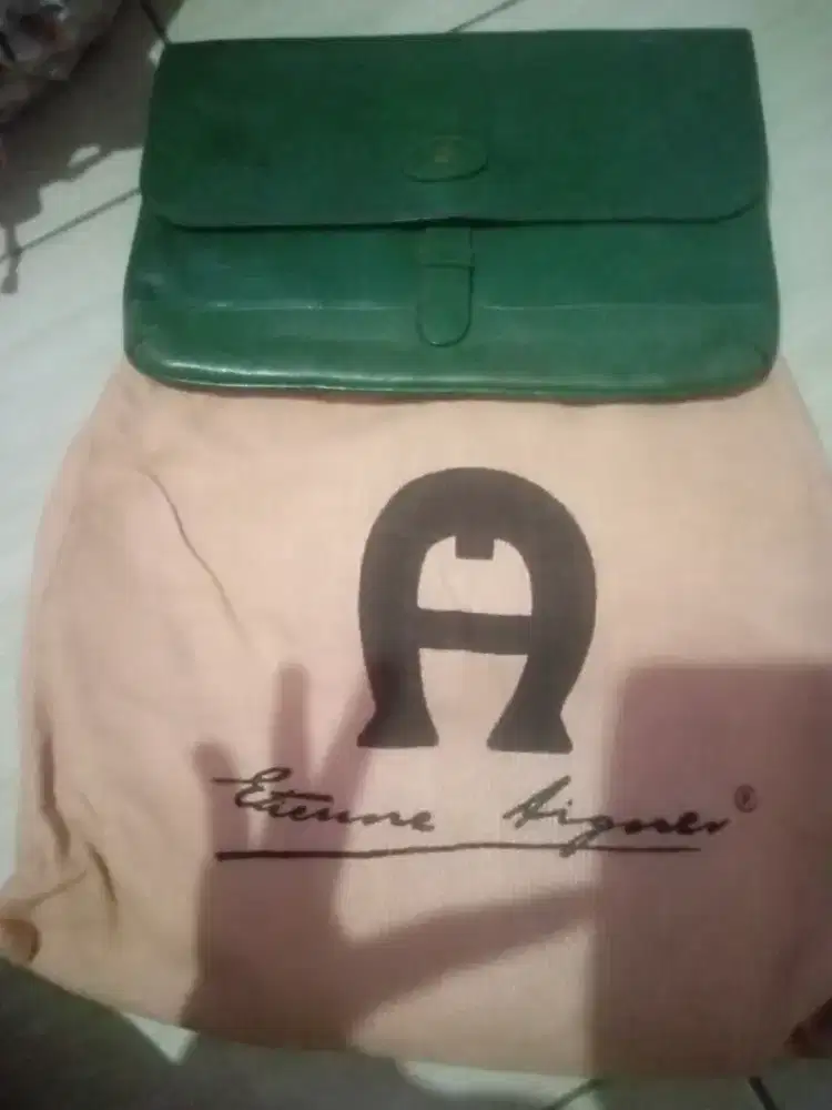 Dompet Tangan second